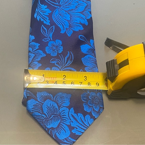 DUCHAMP LONDON **TIE** - Picture 3 of 3